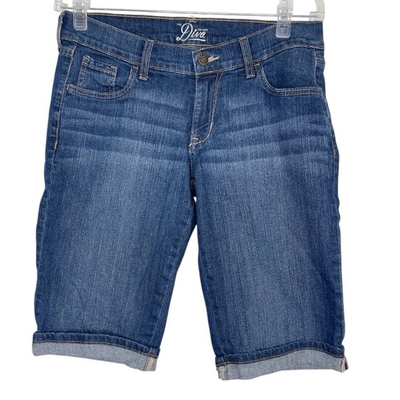 Old Navy Pants - Old Navy Blue Jean Denim Bermuda Shorts with Cuffed Hem Size 4 Summer